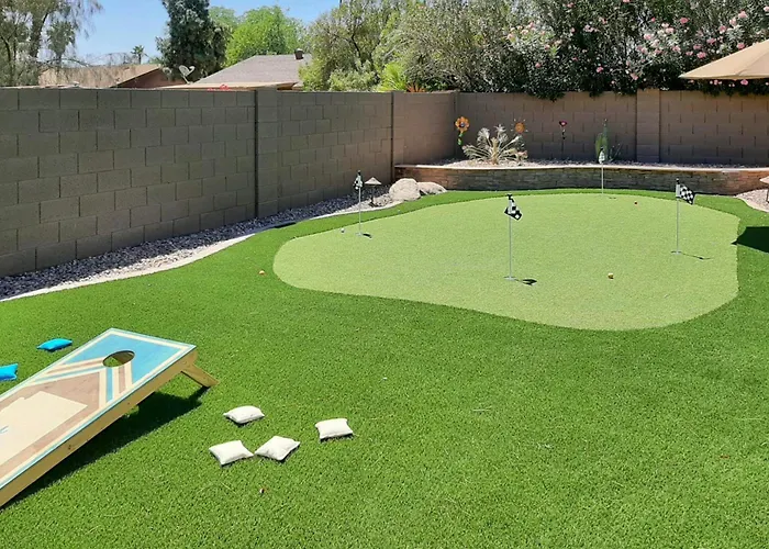 Scottsdale's Charmer Phoenix